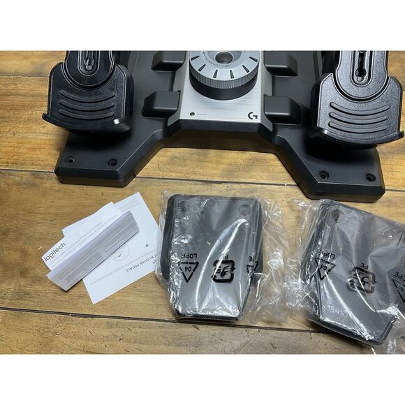 Logitech G Pro Flight Rudder Pedals [945-000068] - Picture 4 of 12